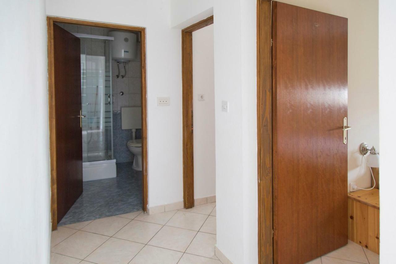 Apartments Beba Vir Kültér fotó